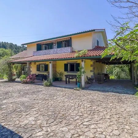 Casa Trevo Holiday home Paredes de Coura