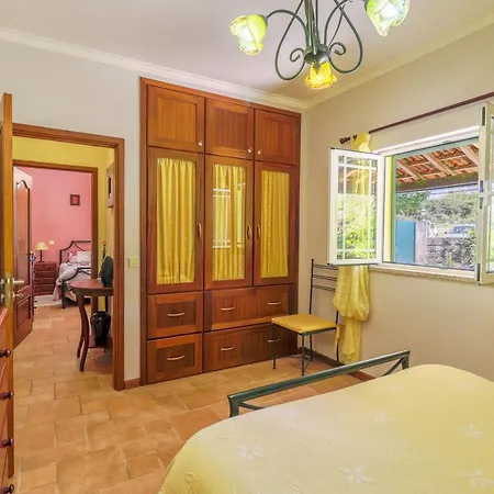 Casa Trevo Holiday home *
